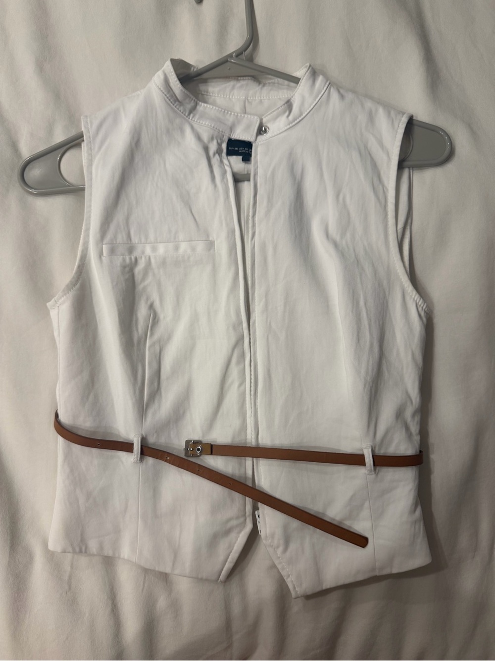 Zara White Sleeveless Zip Vest with Brown Belt